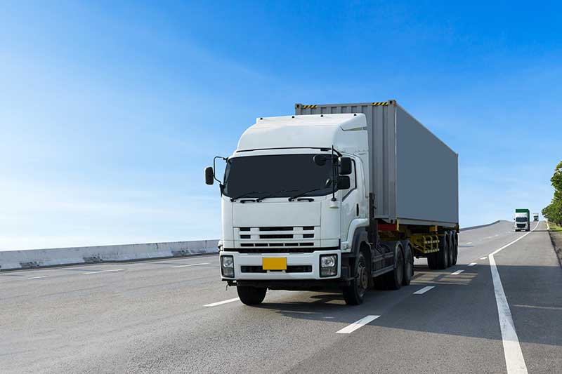 pic-image-service-domestic-trucking.jpg